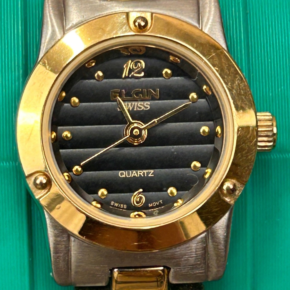 Elgin‎ Swiss Quartz Two Tone Stainless Steel Watch Black Ribbed Dial ELS251